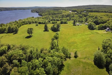 Set amid the rolling countryside of Appleton, this remarkable - photo 46