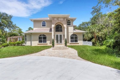 (private lake, pond, creek) Home For Sale in Sarasota Florida