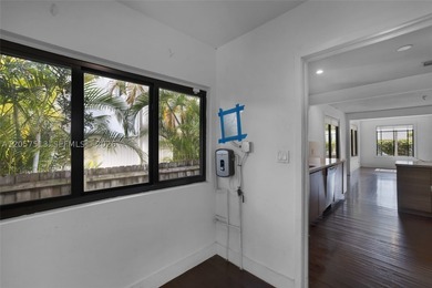 Welcome to this spacious and updated 2-bedroom, 2-bath home - photo 21