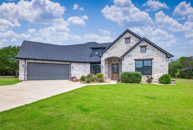 Custom-built 3-bedroom, 2 full bath, 2 half bath home located in - photo 1