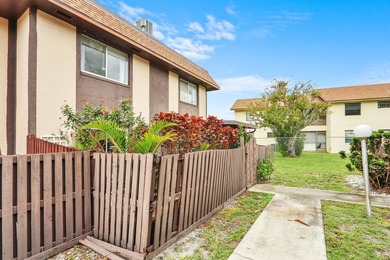 Welcome to 2116 Sherwood Forest #28, a charming 2-bedroom - photo 31