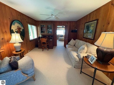 This Bear Lake Dream lives much bigger than it looks. 102' of - photo 32