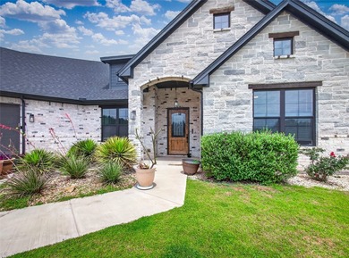 Custom-built 3-bedroom, 2 full bath, 2 half bath home located in - photo 3