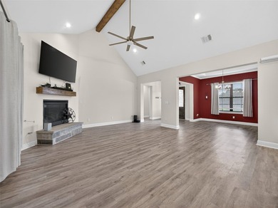 Custom-built 3-bedroom, 2 full bath, 2 half bath home located in - photo 7
