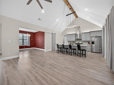 Custom-built 3-bedroom, 2 full bath, 2 half bath home located in - photo 8