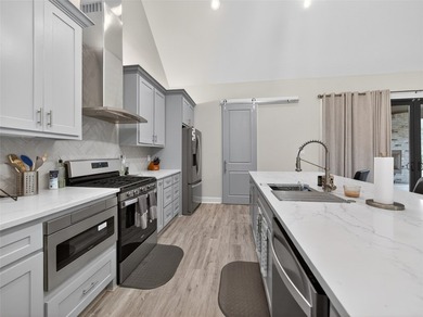 Custom-built 3-bedroom, 2 full bath, 2 half bath home located in - photo 10