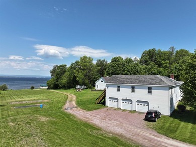 Discover your lakeside retreat on the shores of Lake Champlain - photo 3