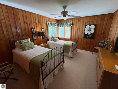 This Bear Lake Dream lives much bigger than it looks. 102' of - photo 48