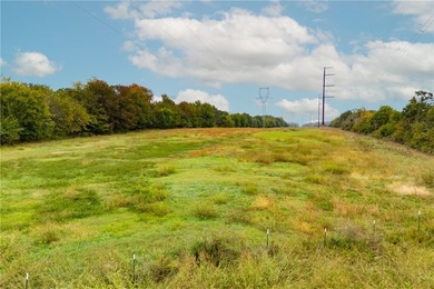 Gently sloping and beautifully positioned along the lake, this - photo 18