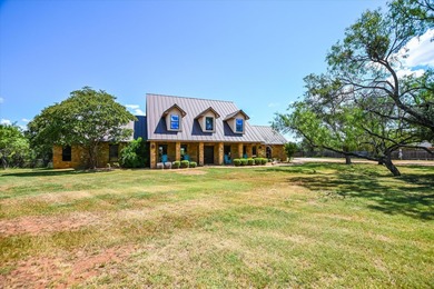 Experience breathtaking panoramic views of the Texas Hill - photo 3