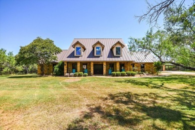 Experience breathtaking panoramic views of the Texas Hill - photo 4
