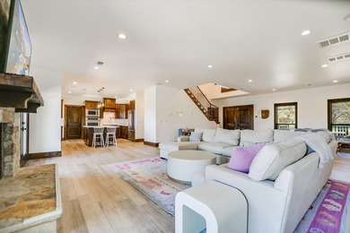 Experience breathtaking panoramic views of the Texas Hill - photo 5