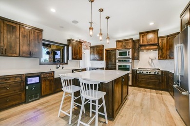 Experience breathtaking panoramic views of the Texas Hill - photo 8