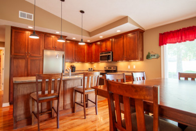 GREAT LOCATION - FULLY FURNISHED and SHORT TERM RENTALS OK! - photo 20