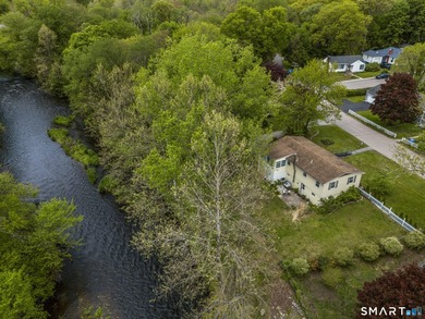 Waterfront escape on the Yantic River. This beautifully updated - photo 2