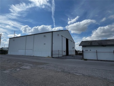 Marina/warehouse building 6750' for boat storage, 2 additional - photo 1