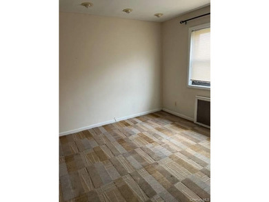 Welcome to this Beautifully Renovated 5 Room, 2 BR Clearview - photo 12
