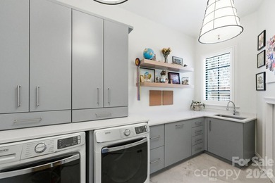 HUGE Price Improvement!! This 5,906 sq ft French Provincial - photo 18