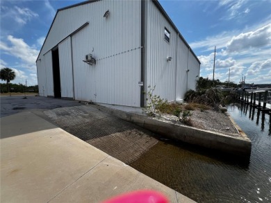 Marina/warehouse building 6750' for boat storage, 2 additional - photo 8