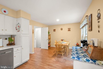 Great Opportunity !!! Nestled in the charming Crown-leigh - photo 22