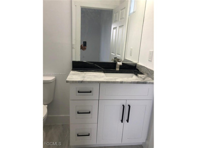 This newly constructed duplex represents an exceptional income - photo 12