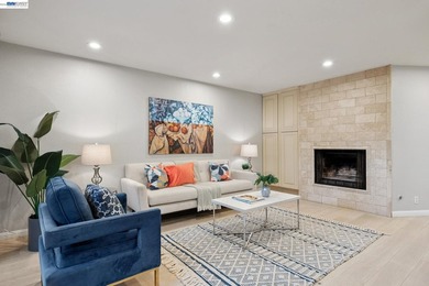 Elegant and inviting Bay Isle Pt. residence offering 3 bedrooms - photo 13