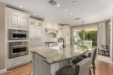 Charming home in a gated community overlooking the 9-hole - photo 16