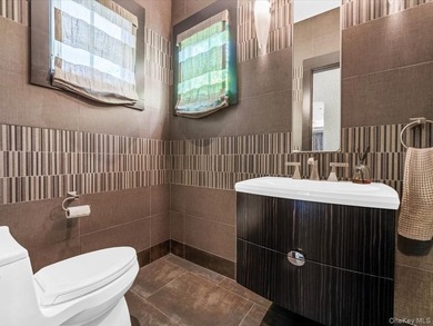 Perched Gracefully atop a Scenic Hilltop in The Prestigious - photo 16