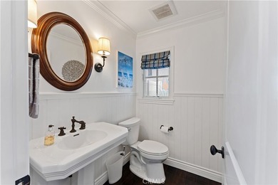 Just a few steps away from the South Bayfront, 115 Topaz is the - photo 16