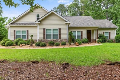 Lake Home For Sale in Dadeville, Alabama
