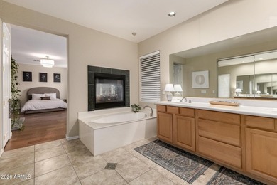 Charming home in a gated community overlooking the 9-hole - photo 24