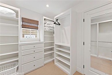 Just a few steps away from the South Bayfront, 115 Topaz is the - photo 28