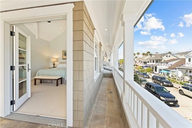 Just a few steps away from the South Bayfront, 115 Topaz is the - photo 29