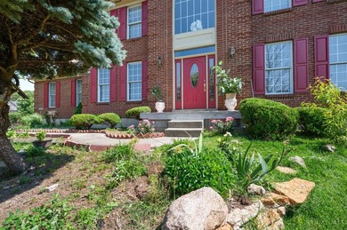Welcome to 3242 Baffin Dr, located in Walden Ponds golf course - photo 3