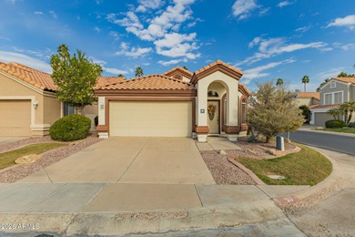 Islands Lake Home For Sale in Gilbert Arizona