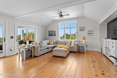 Set on one of Wrightsville Beach's most coveted streets in the - photo 15