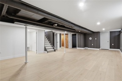 MOVE IN READY 3-bedroom, 1.5-bath ranch with a 1-car garage and - photo 22