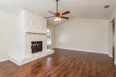 Under contract-accepting backup offers. SELLERS MOTIVATED - photo 6