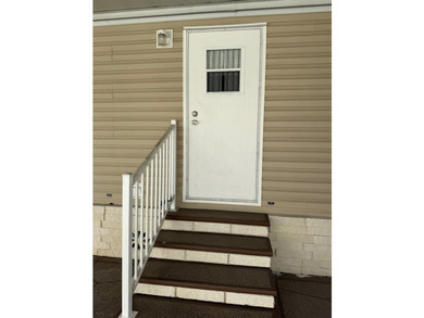 This home is a beautiful 2 bedroom 2 bathroom home with an open - photo 10