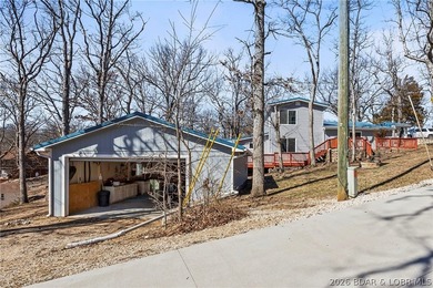 Newer metal roof, gutters & downspouts, newer vinyl siding - photo 47