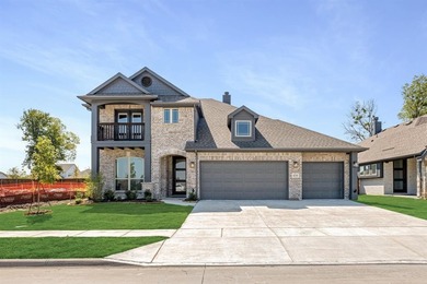 Lake Ray Hubbard Home For Sale in Lavon Texas