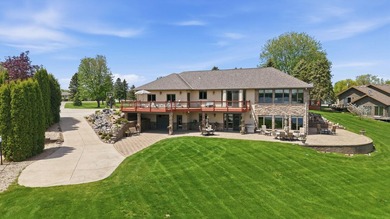Luxury Mississippi Riverfront Home - Offered for the First Time - photo 4