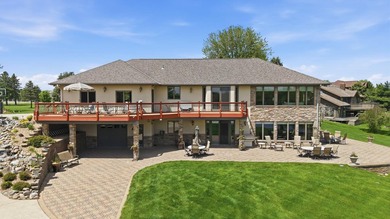 Luxury Mississippi Riverfront Home - Offered for the First Time - photo 6