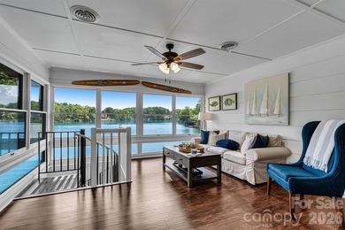 Fully Furnished, turnkey, impeccably maintained waterfront - photo 7