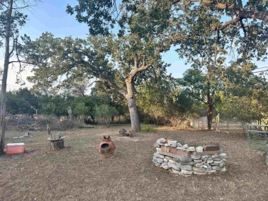 Lake Lot Sale Pending in Cottonwood Shores, Texas