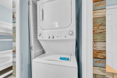 Seller Offering $15,000 Cash Back towards Buyers Closing Costs/ - photo 6