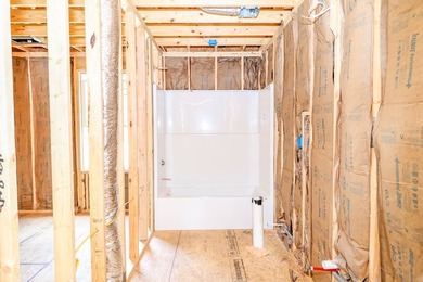 Beech plan with a main level master & each bedroom having a - photo 14