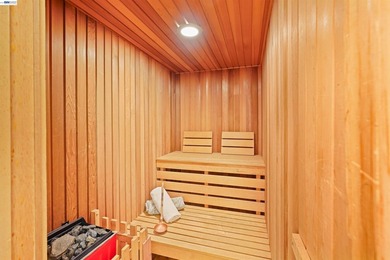 Welcome to this beautifully updated 2-bedroom, 1.5-bath - photo 24