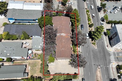 Welcome to this beautifully updated 2-bedroom, 1.5-bath - photo 27