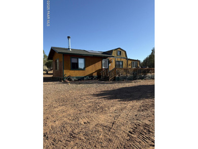 (private lake, pond, creek) Home For Sale in Seligman Arizona